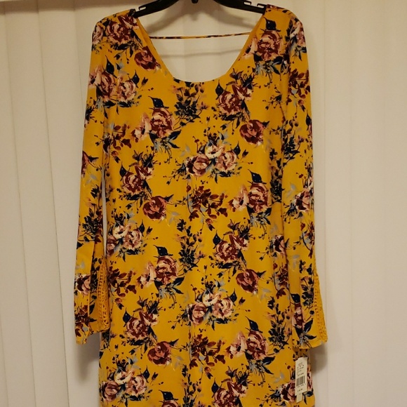 NWOT Speechless dress, purchased at Khols - Picture 2 of 4
